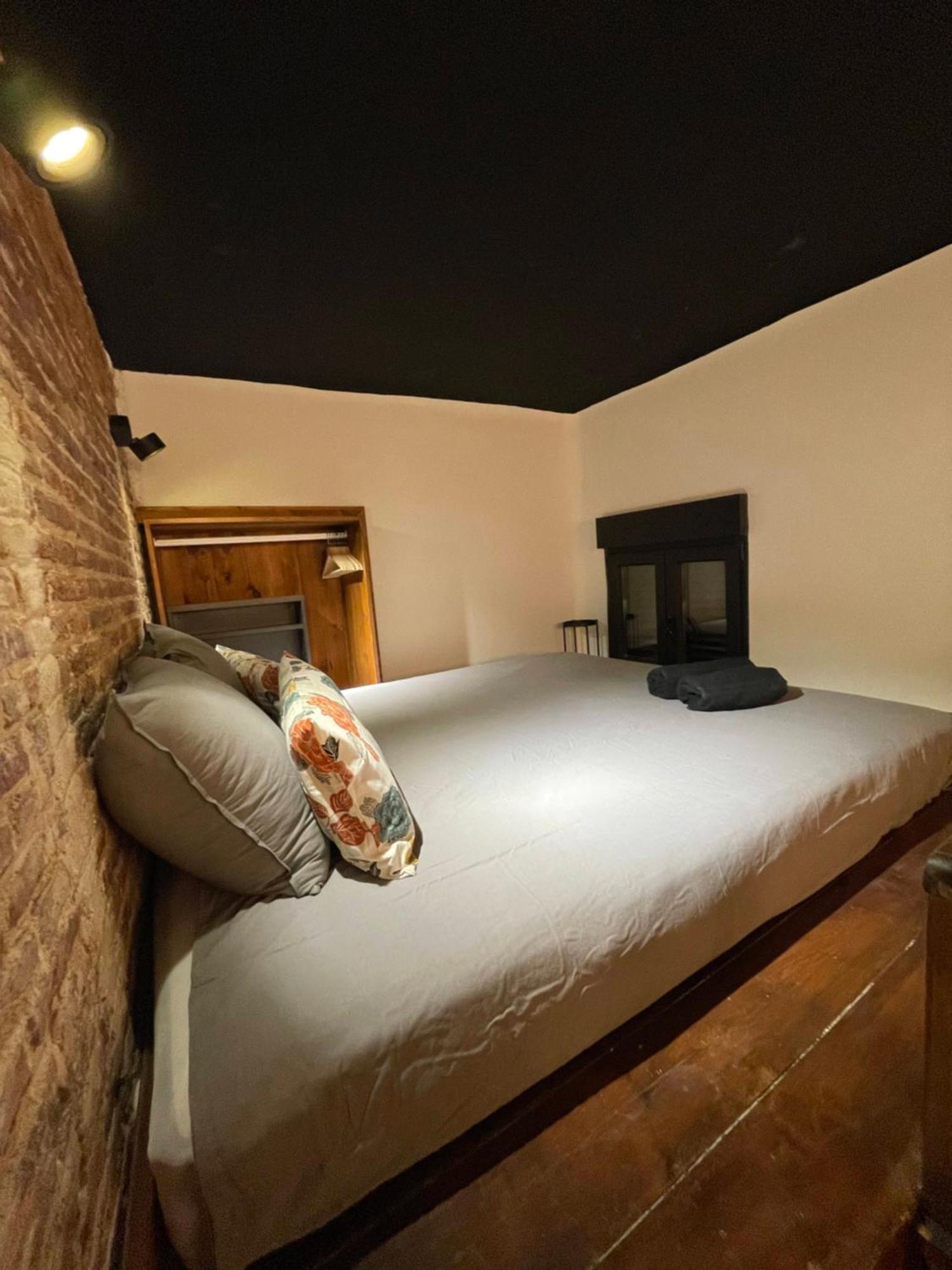 Apartamento Moderno En Edificio Historico มาดริด ภายนอก รูปภาพ