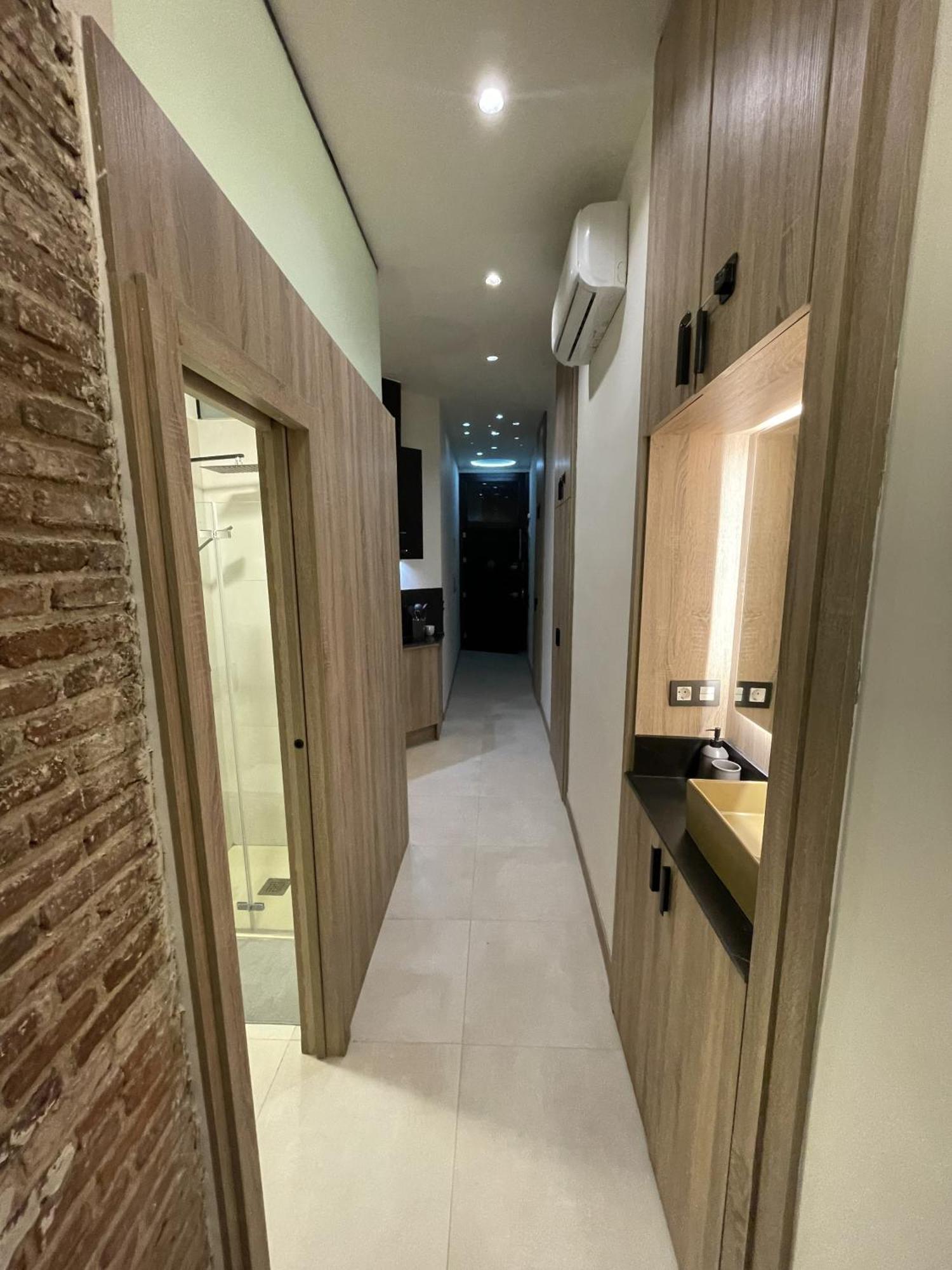 Apartamento Moderno En Edificio Historico มาดริด ภายนอก รูปภาพ